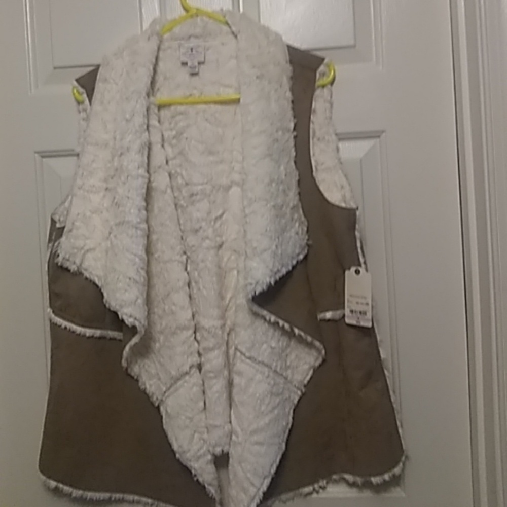 Women's Faux Sherling Vest
